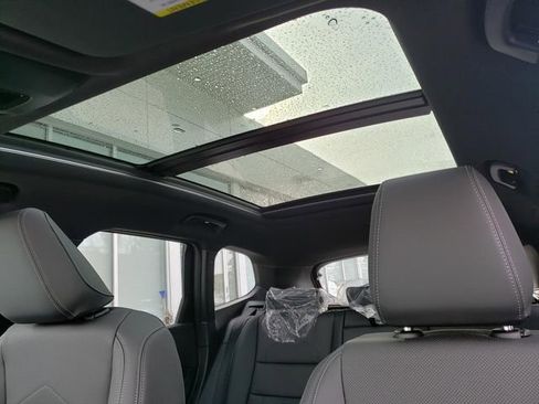 New 2026 BMW 330i xDrive Sedan w/ Premium Package image 12