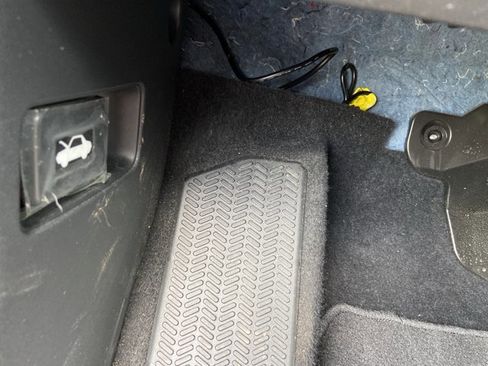 Used 2024 Honda HR-V LX image 44