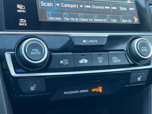 Used 2018 Honda Civic EX-T image 28