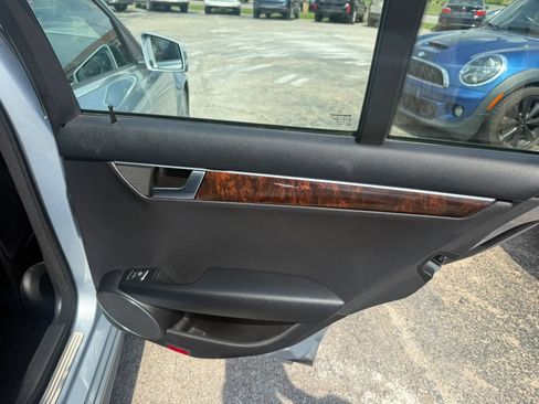 Used 2013 Mercedes-Benz C 300 4MATIC Sedan image 17