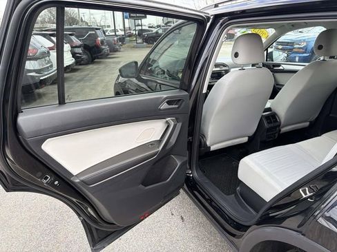 Used 2023 Volkswagen Tiguan S image 15