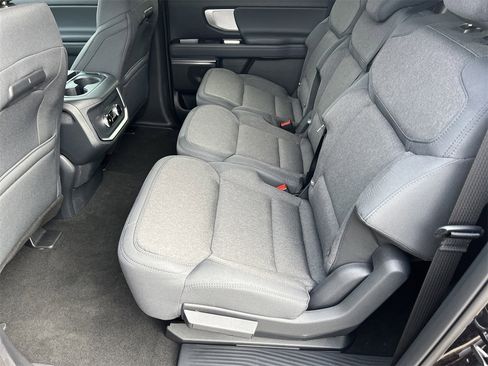 New 2026 Ford Expedition Max Active image 17