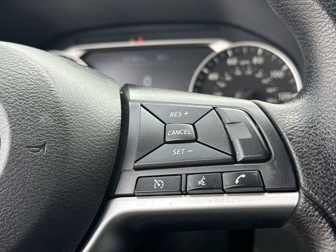 Used 2023 Nissan Altima 2.5 SV FWD image 29