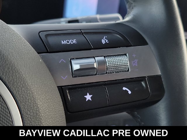 Used 2025 Hyundai Kona SEL FWD image 24