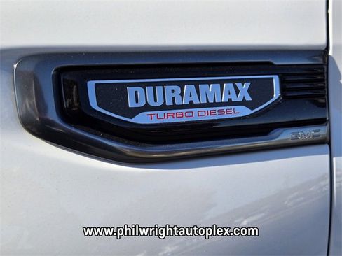 New 2026 GMC Sierra 1500 AT4 image 14