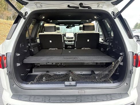 Used 2025 Toyota Sequoia Capstone image 20