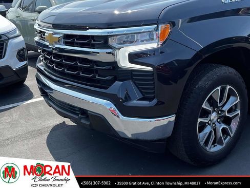Certified 2024 Chevrolet Silverado 1500 LT AWD/4WD image 9