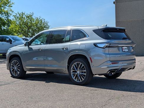 New 2026 Buick Enclave Avenir w/ Super Cruise Package AWD/4WD image 9