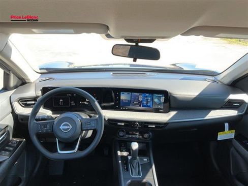 New 2026 Nissan Kicks SV FWD image 11