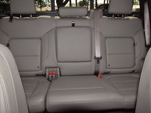 Used 2021 GMC Sierra 1500 SLT AWD/4WD image 20