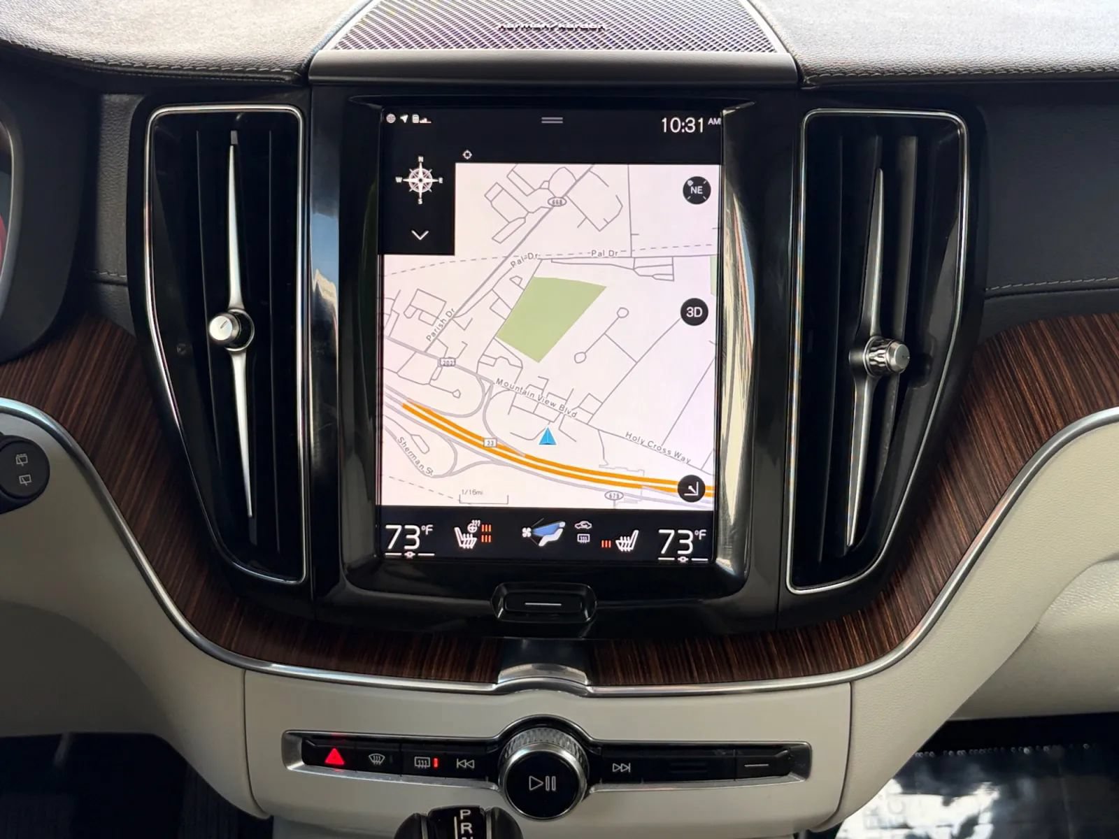 Used 2020 Volvo XC60 T5 Inscription AWD/4WD image 23