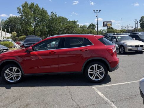 Used 2018 Mercedes-Benz GLA 250 image 11