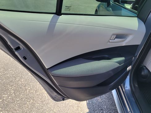 Certified 2025 Toyota Corolla LE FWD image 10