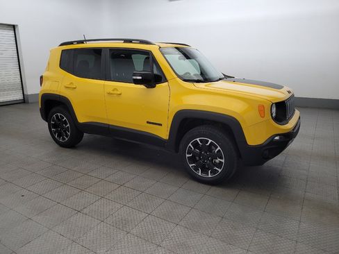 Used 2023 Jeep Renegade Latitude image 11