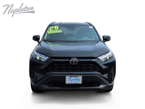 Used 2025 Toyota RAV4 XLE w/ Convenience Package AWD/4WD image 9