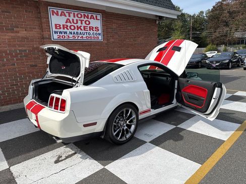 Used 2007 Ford Mustang Shelby GT500 RWD image 70