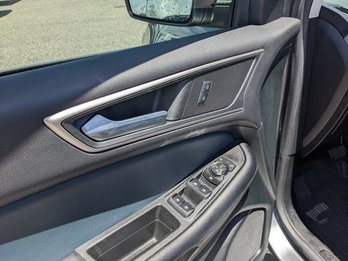Used 2022 Ford Edge SEL w/ Sport Appearance Package AWD/4WD image 20