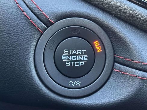 Used 2025 Dodge Durango GT image 27