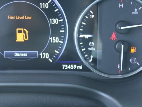 Used 2022 Buick Enclave Premium w/ LPO, Touring Package AWD/4WD image 20