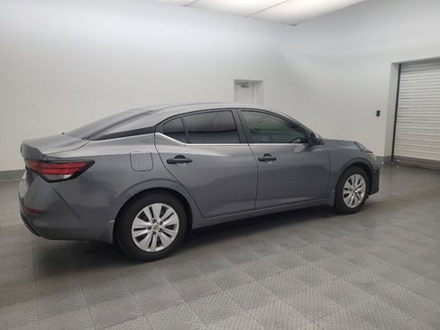 Used 2024 Nissan Sentra S FWD image 10