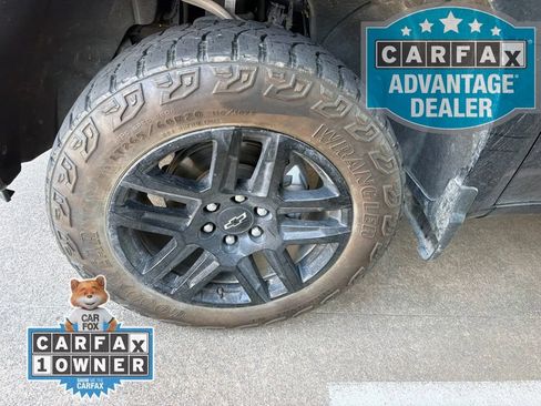 Certified 2024 Chevrolet Silverado 1500 LT Trail Boss w/ LT Trail Boss Premium Package AWD/4WD image 9