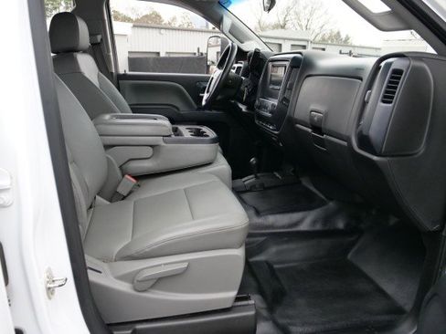 Used 2016 Chevrolet Silverado 3500 W/T image 31