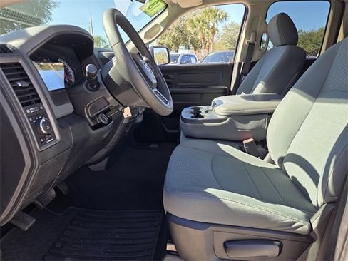 Certified 2018 RAM 1500 Express image 12