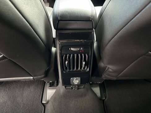 Used 2025 Jeep Compass Latitude w/ Altitude Special Edition image 16