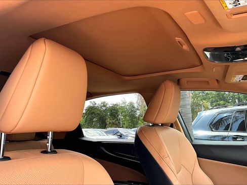 Used 2023 Lexus NX 350h AWD image 14