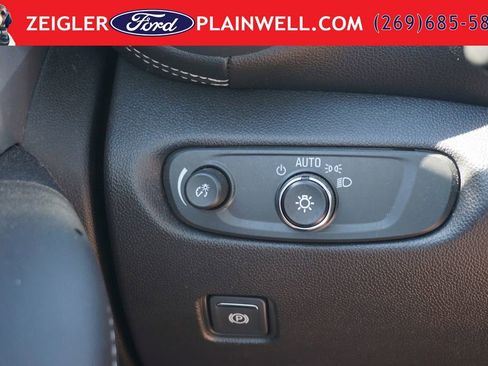 Used 2023 Chevrolet Blazer LT w/ Convenience Package AWD/4WD image 30
