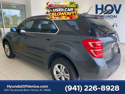 Used 2017 Chevrolet Equinox LS FWD image 4