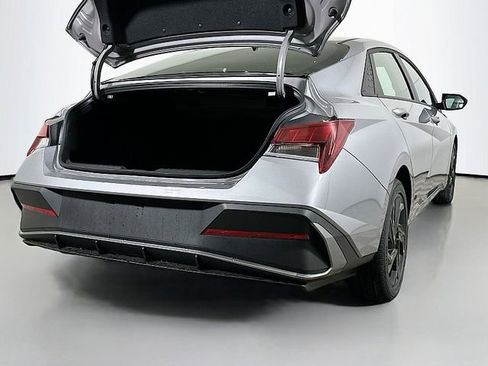 Used 2026 Hyundai Elantra Sport FWD image 16