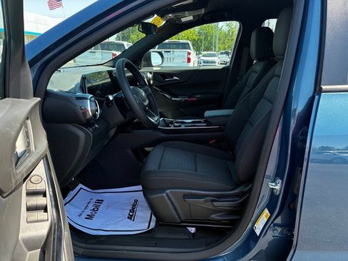 New 2027 Chevrolet Equinox LT AWD/4WD image 4