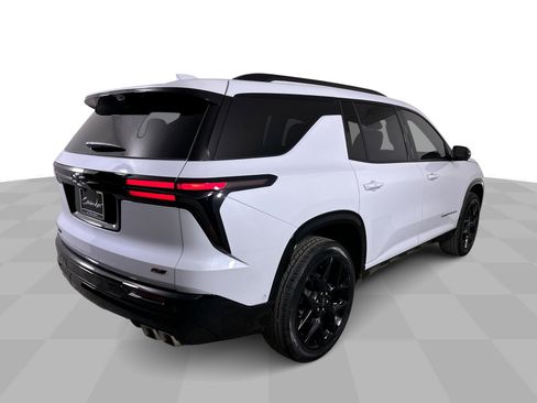 New 2026 Chevrolet Traverse RS w/ LPO, Floor Liner Package image 75