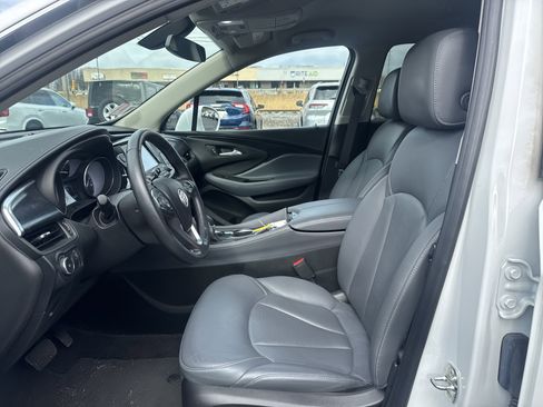 Used 2020 Buick Envision Essence image 12