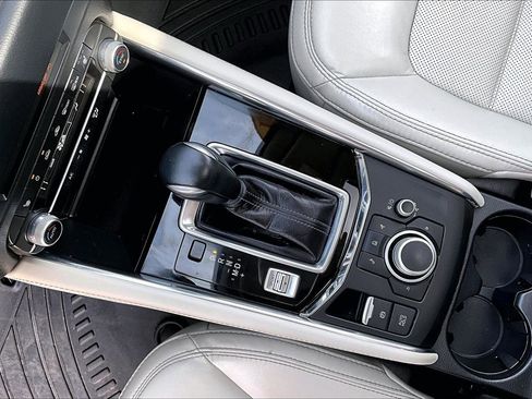 Used 2021 MAZDA CX-5 Grand Touring image 19