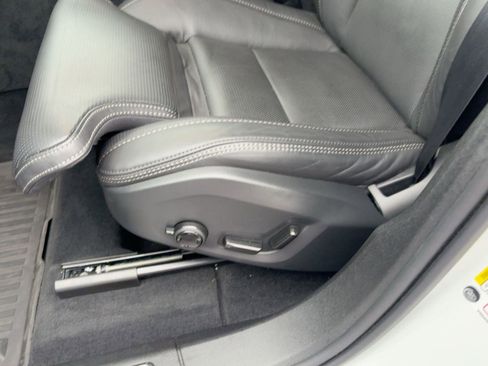 Certified 2025 Volvo XC60 T8 Ultra w/ Climate Package image 14