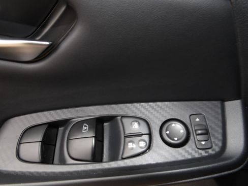 Certified 2025 Nissan Sentra SV w/ All-Weather Package image 21