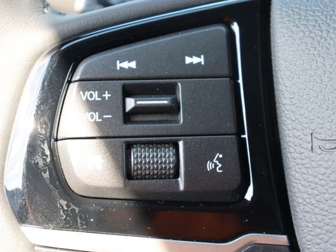 Used 2026 Honda Odyssey Touring image 33