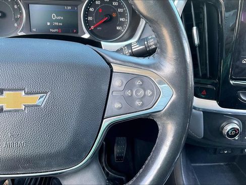 Used 2020 Chevrolet Traverse LT w/ Driver Confidence II Package FWD image 12