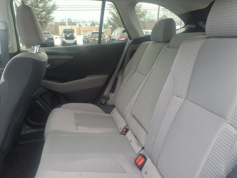 Used 2020 Subaru Outback Premium image 16