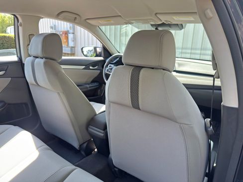 Used 2020 Honda Civic LX image 29