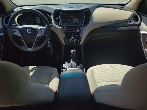 Used 2017 Hyundai Santa Fe Sport image 14