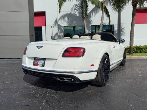 Used 2016 Bentley Continental GT V8 S image 18