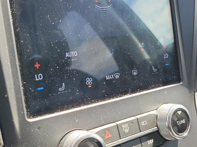 Used 2024 Ford Edge SEL AWD/4WD image 29