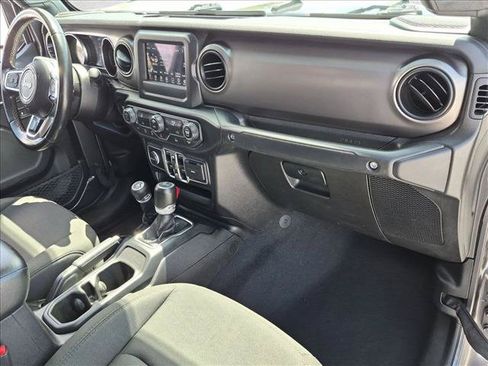 Used 2020 Jeep Gladiator Sport w/ Quick Order Package 24S AWD/4WD image 21