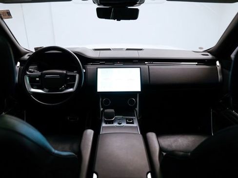 Used 2023 Land Rover Range Rover Autobiography image 15