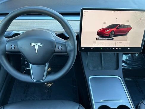 Used 2022 Tesla Model 3 Long Range image 12