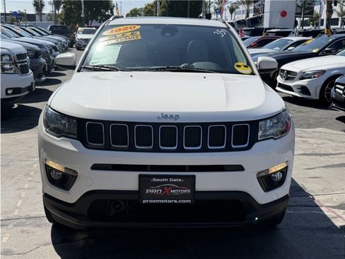 Used 2020 Jeep Compass Latitude AWD/4WD image 2