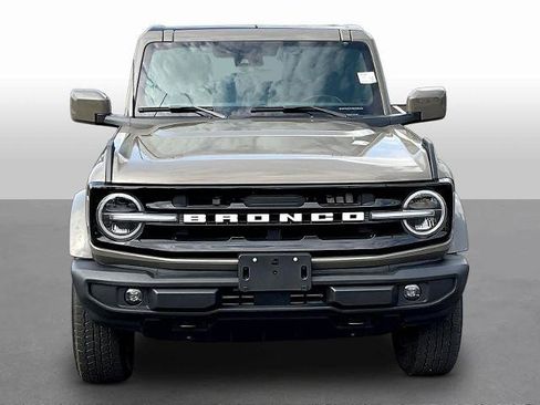 Certified 2025 Ford Bronco Outer Banks AWD/4WD image 2